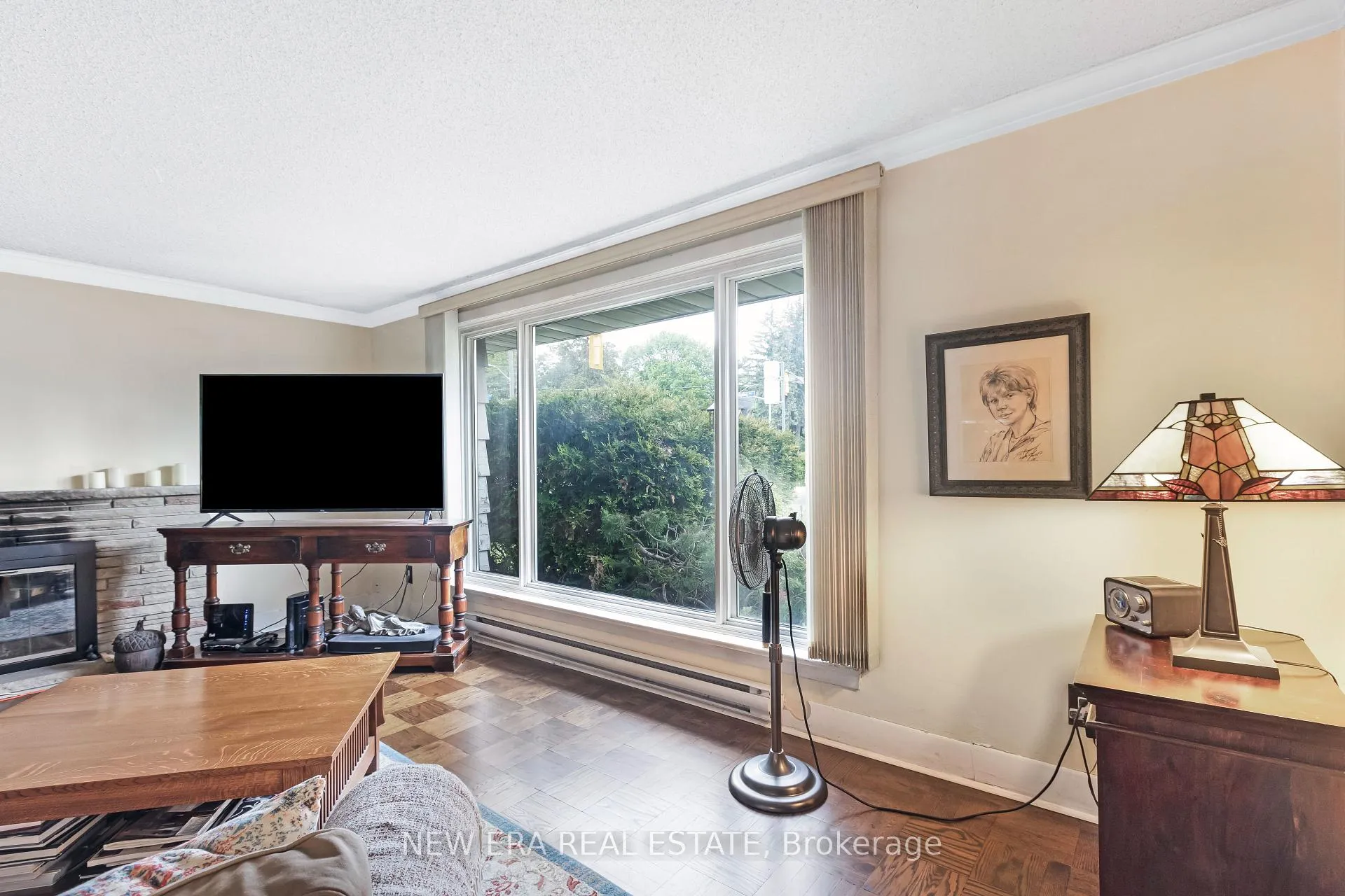 Photo 8 of 45 Mattice Avenue, Etobicoke, Islington-City Centre West — HOMEH