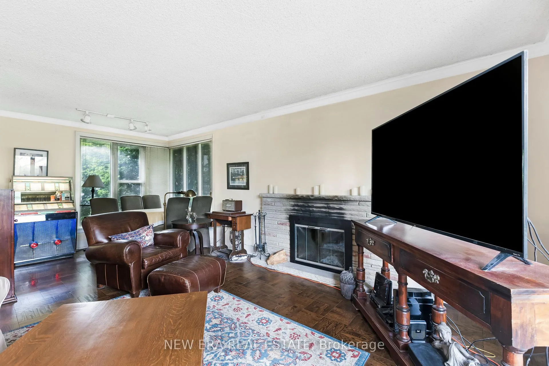Photo 10 of 45 Mattice Avenue, Etobicoke, Islington-City Centre West — HOMEH