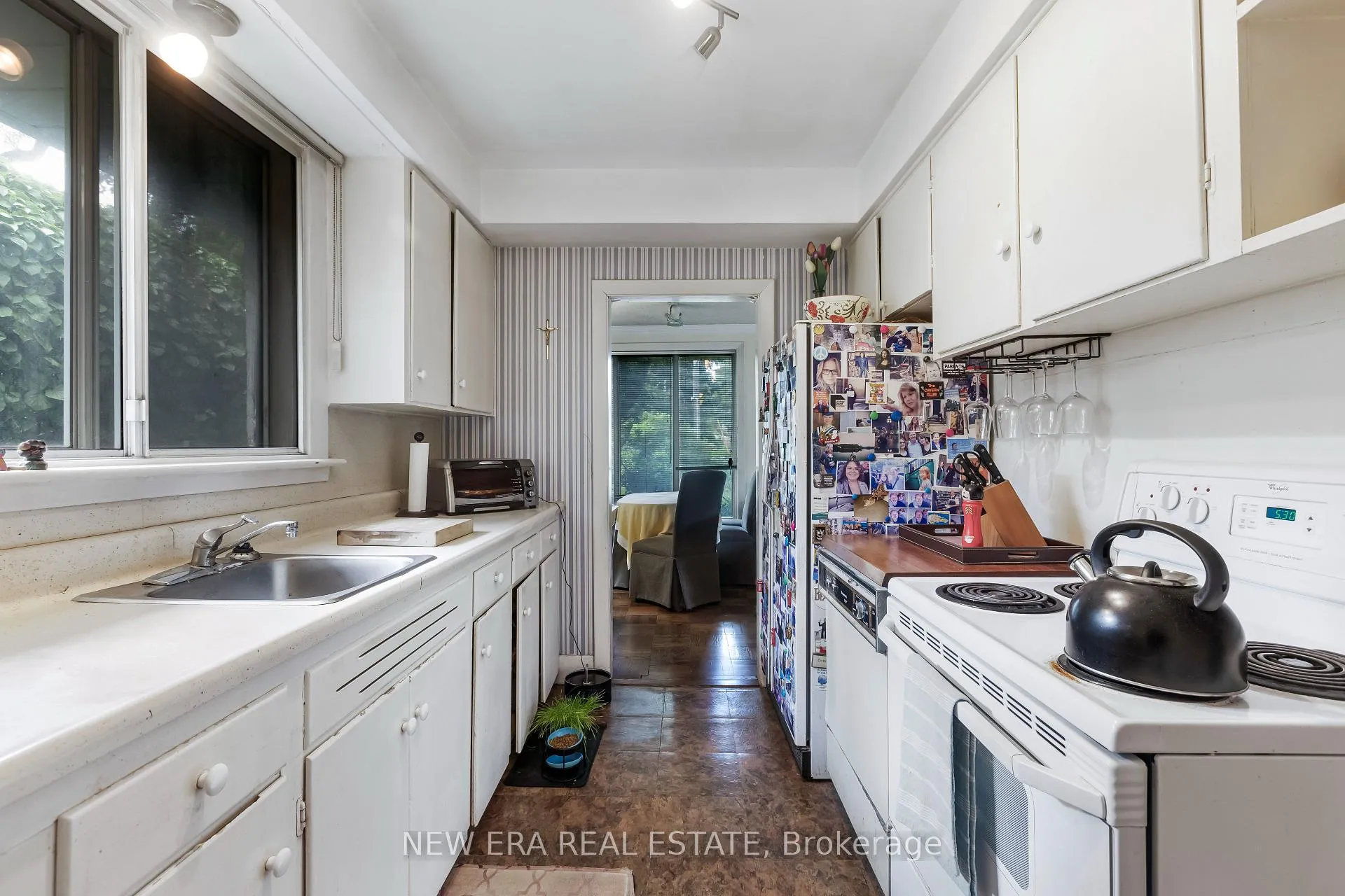 Photo 13 of 45 Mattice Avenue, Etobicoke, Islington-City Centre West — HOMEH