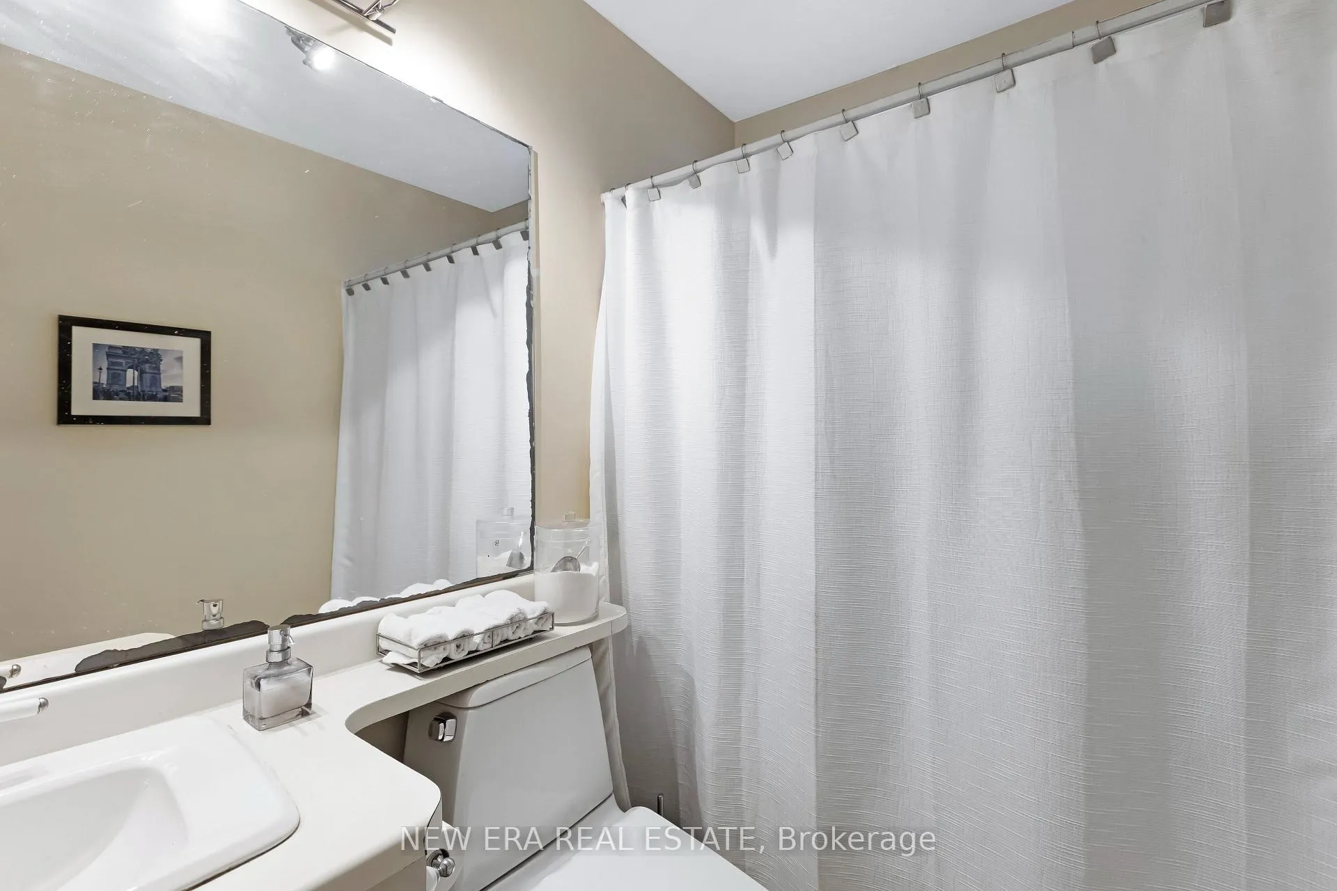 Photo 20 of 45 Mattice Avenue, Etobicoke, Islington-City Centre West — HOMEH