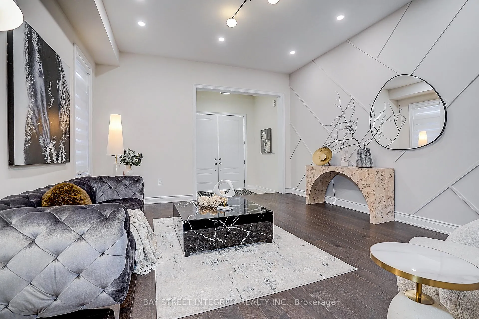 Photo 3 of 38 Settlers Road E, Oakville, Glenorchy — HOMEH