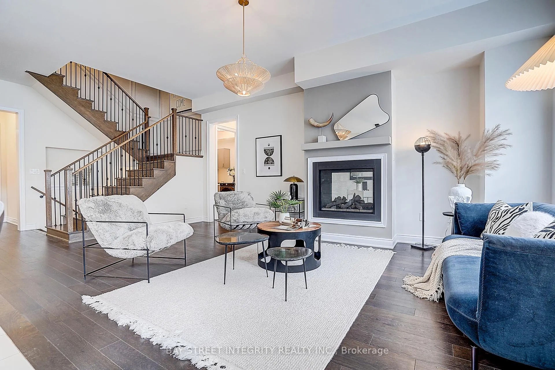 Photo 12 of 38 Settlers Road E, Oakville, Glenorchy — HOMEH