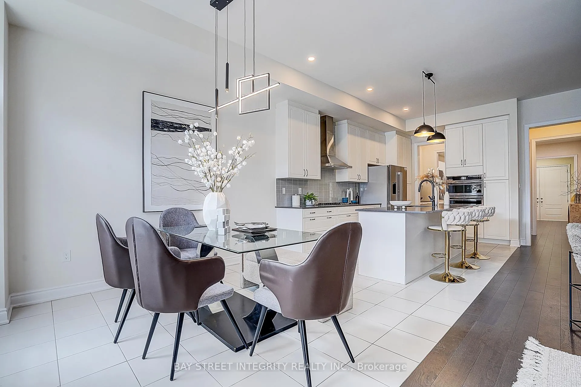 Photo 14 of 38 Settlers Road E, Oakville, Glenorchy — HOMEH