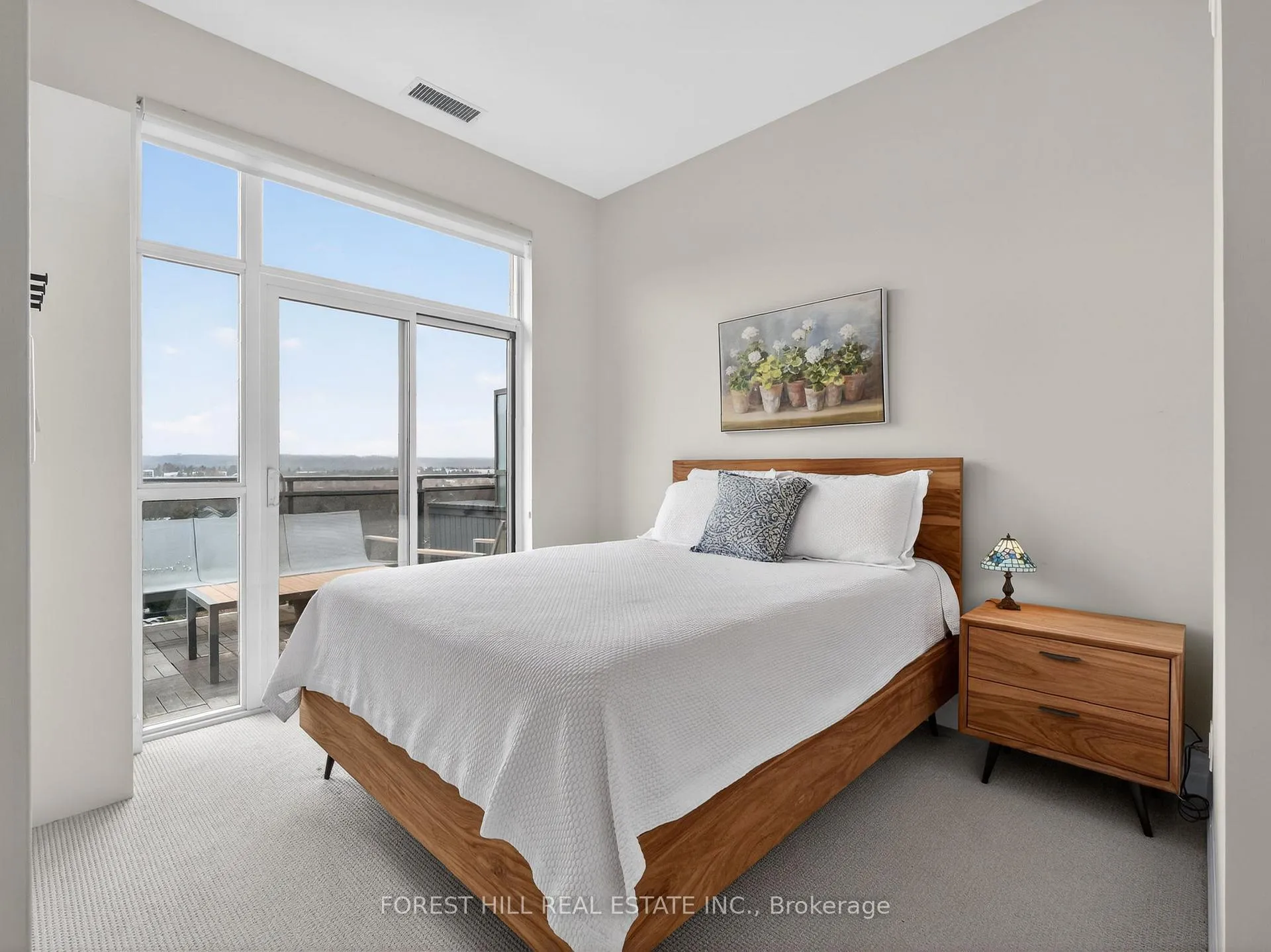 Photo 14 of Unit 609, 111 Civic Square Gate, Aurora, Bayview Wellington — HOMEH