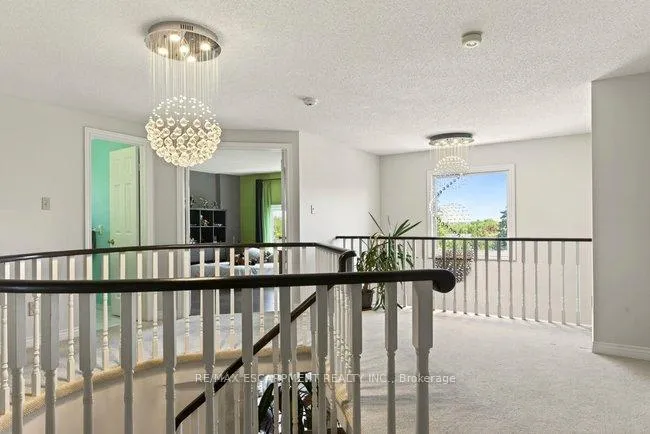 Photo 14 of 38 Sundrop Court, Hamilton, Iroquoia Heights — HOMEH