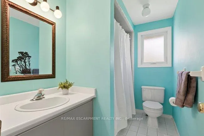 Photo 23 of 38 Sundrop Court, Hamilton, Iroquoia Heights — HOMEH