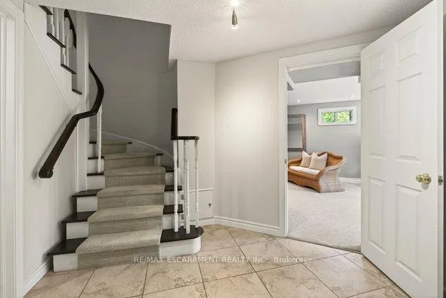 Photo 29 of 38 Sundrop Court, Hamilton, Iroquoia Heights — HOMEH