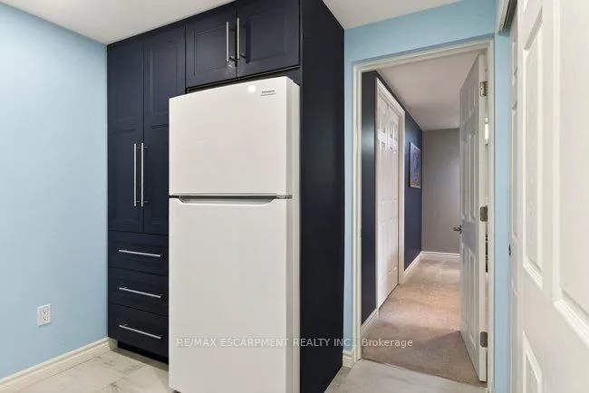 Photo 33 of 38 Sundrop Court, Hamilton, Iroquoia Heights — HOMEH