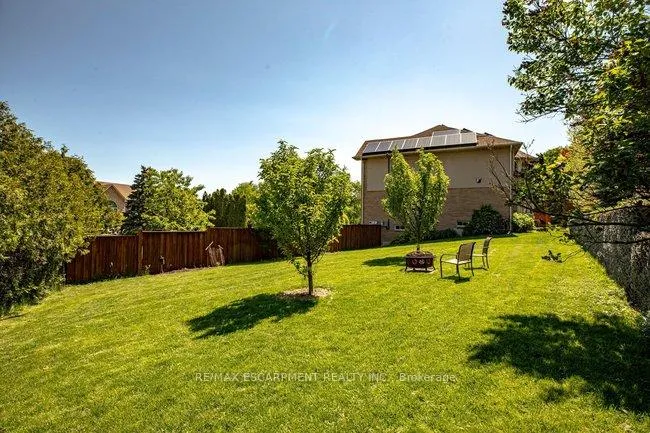 Photo 36 of 38 Sundrop Court, Hamilton, Iroquoia Heights — HOMEH