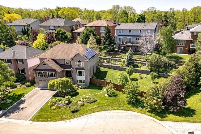Photo 39 of 38 Sundrop Court, Hamilton, Iroquoia Heights — HOMEH