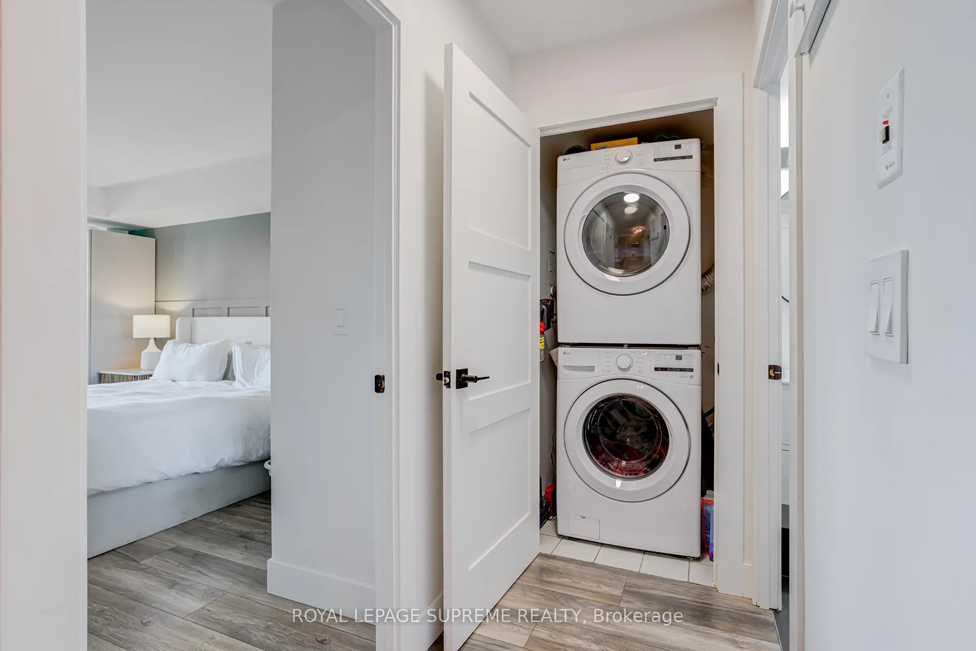 Photo 16 of Unit 610, 11 Michael Power Place, Etobicoke, Islington-City Centre West — HOMEH