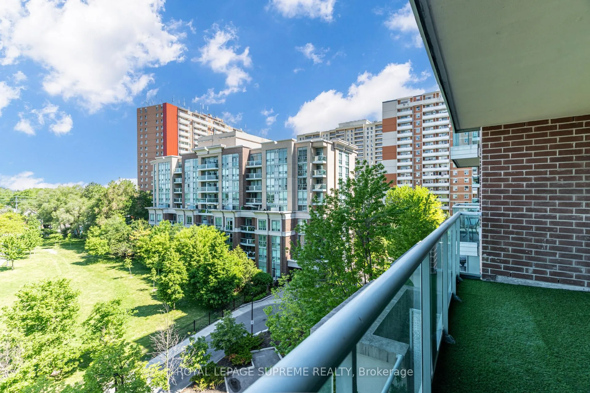 Photo 18 of Unit 610, 11 Michael Power Place, Etobicoke, Islington-City Centre West — HOMEH