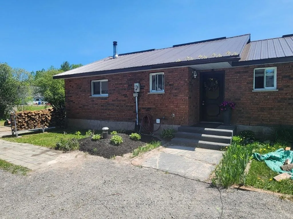 Photo 2 of 747 Derland Road, East Ferris — HOMEH