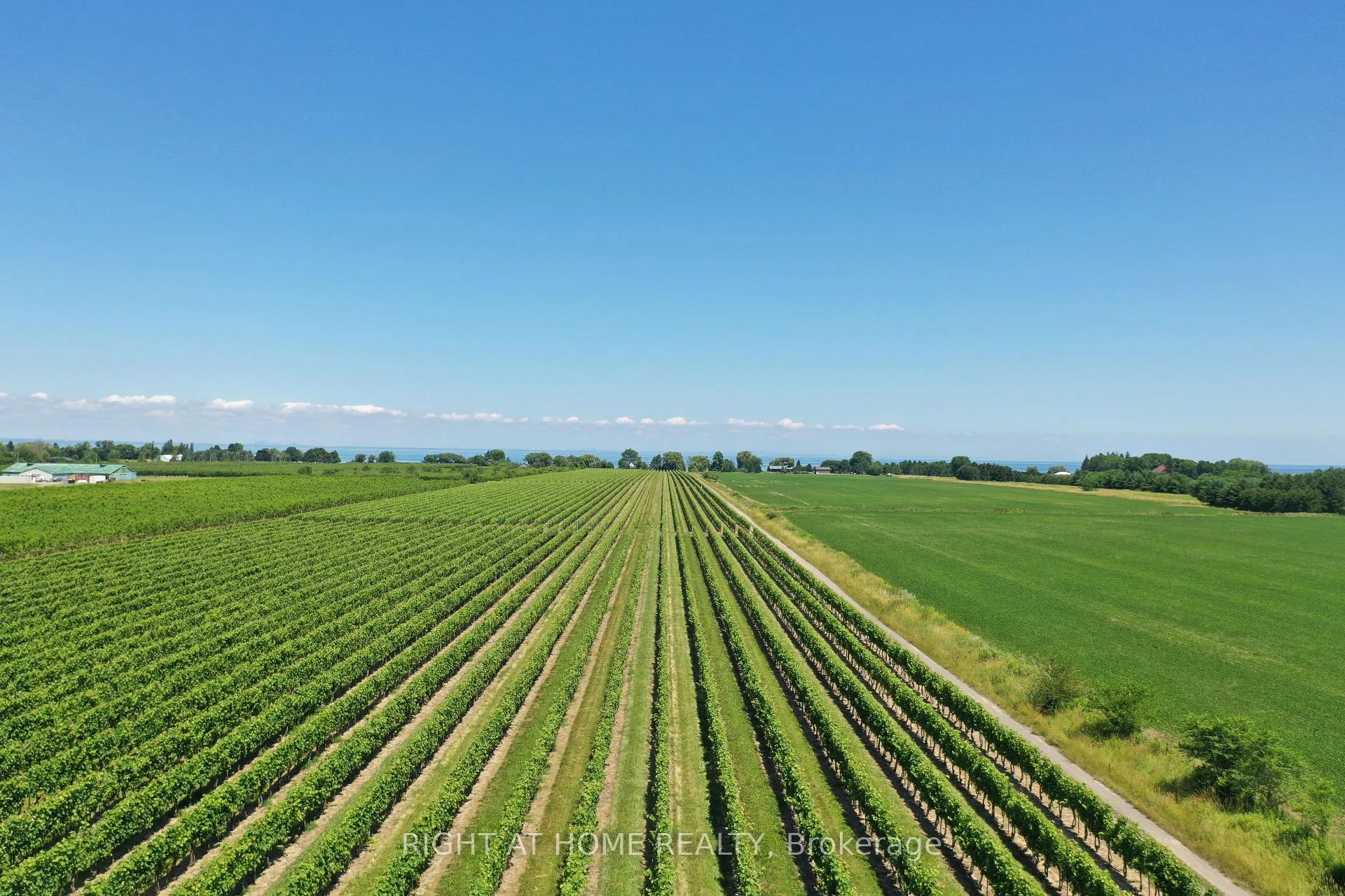 Photo 5 of 3705 North Service Road, Lincoln, Lincoln-Jordan/Vineland — HOMEH