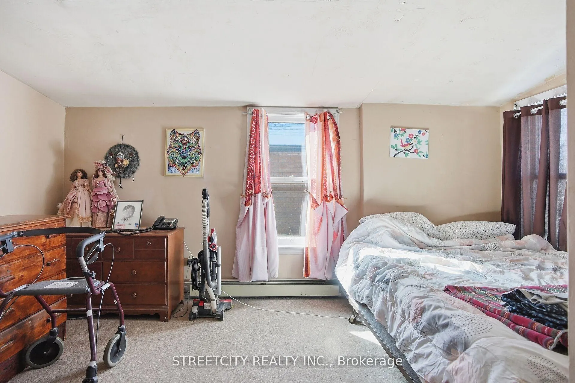 Photo 20 of 82 Wellington Street, St. Thomas — HOMEH