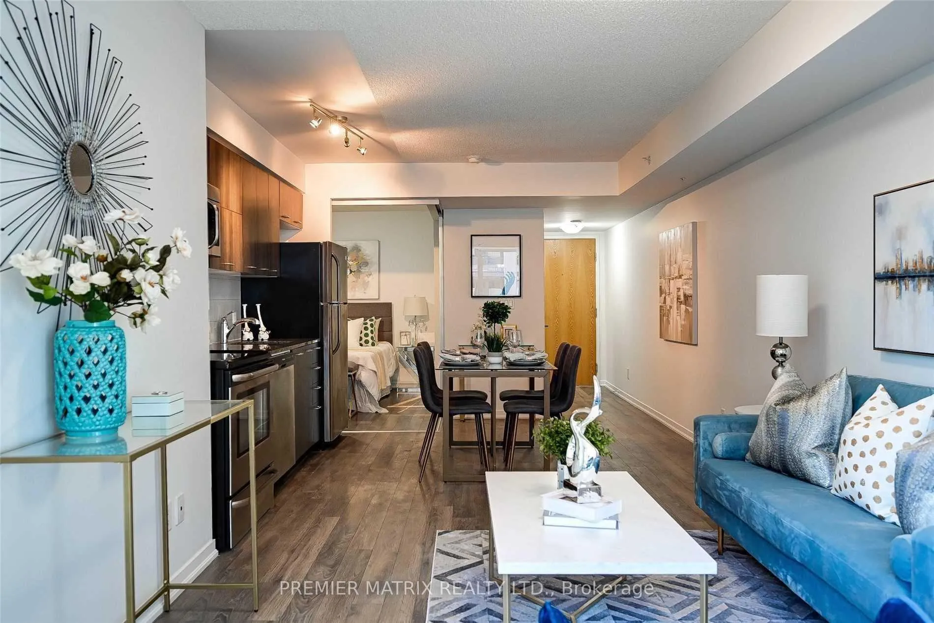 Photo 7 of Unit 910, 20 Joe Shuster Way, Toronto, South Parkdale — HOMEH