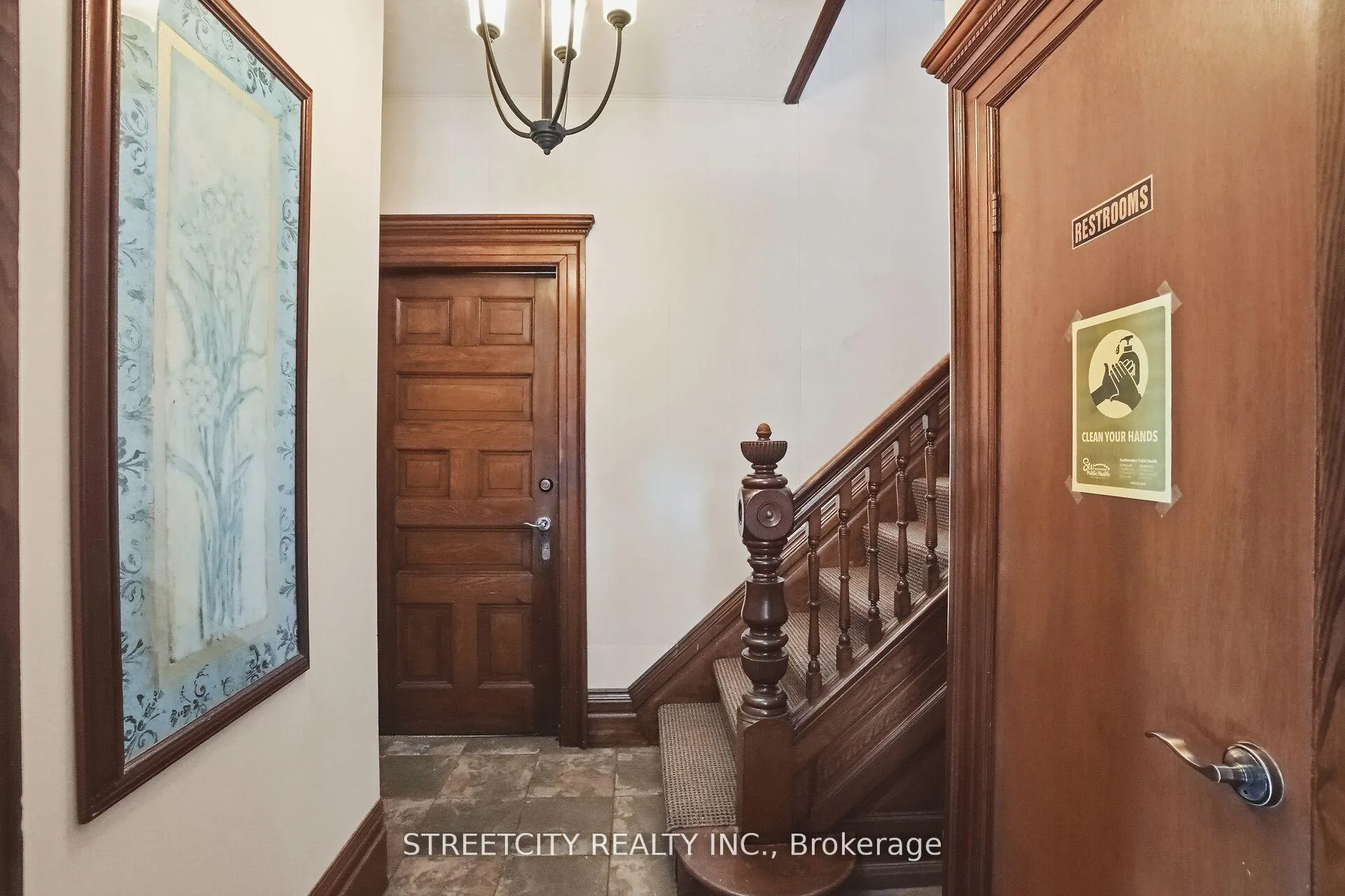 Photo 6 of 24 Hincks Street, St. Thomas — HOMEH