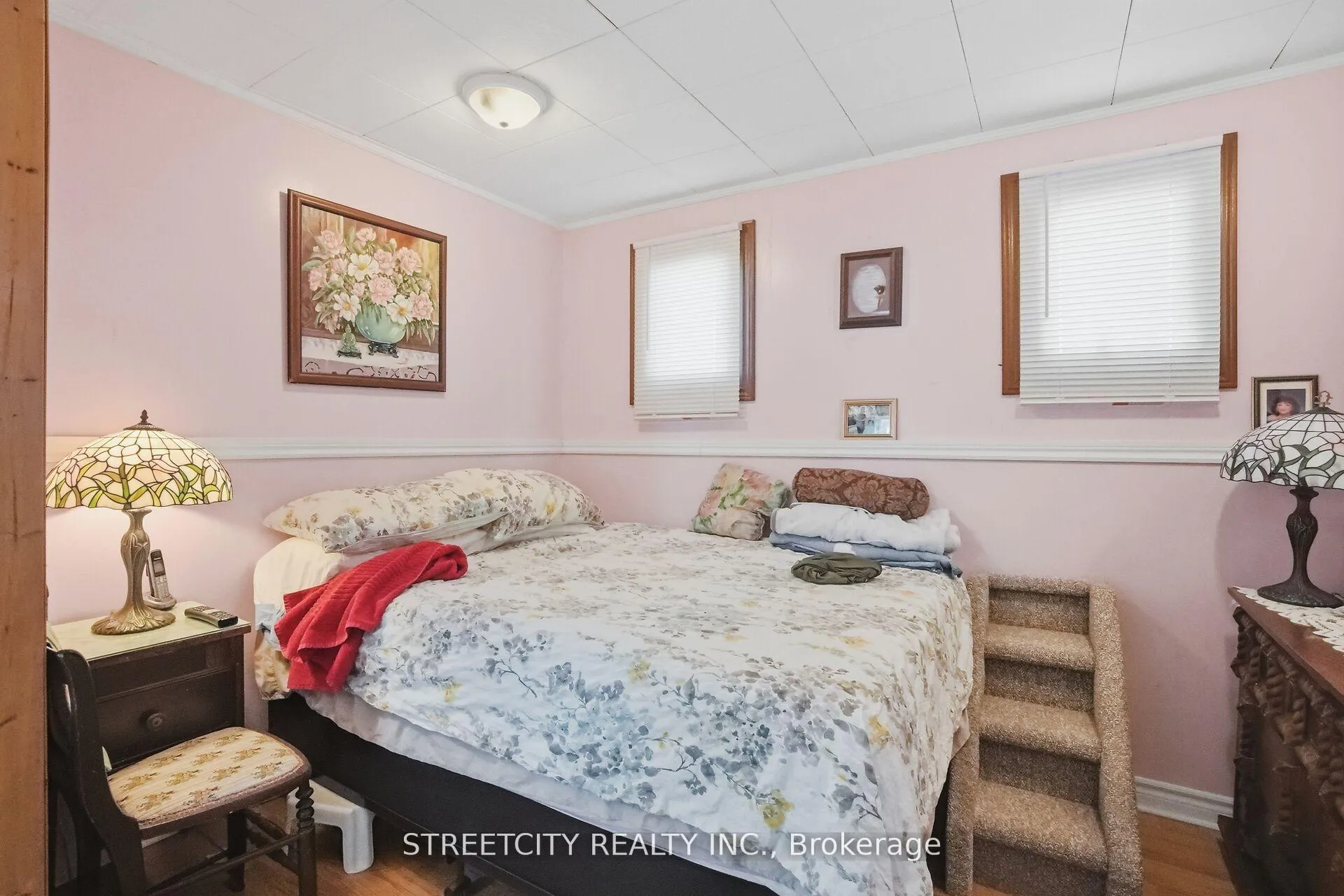 Photo 12 of 24 Hincks Street, St. Thomas — HOMEH