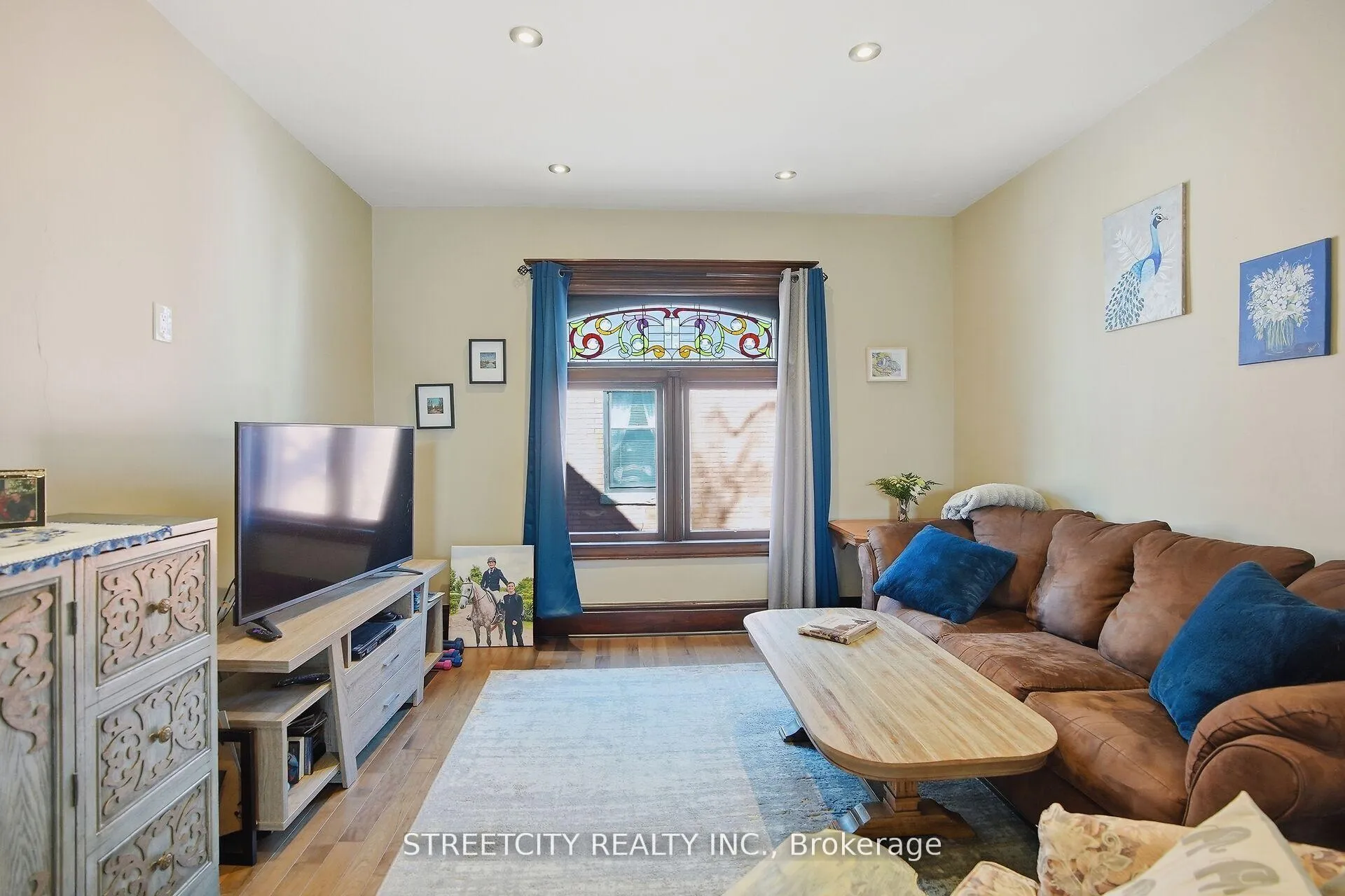 Photo 28 of 24 Hincks Street, St. Thomas — HOMEH