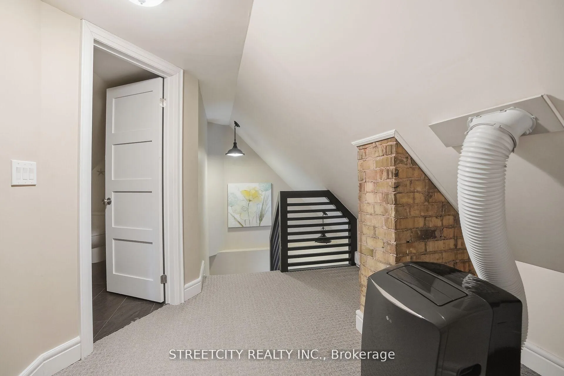 Photo 35 of 24 Hincks Street, St. Thomas — HOMEH