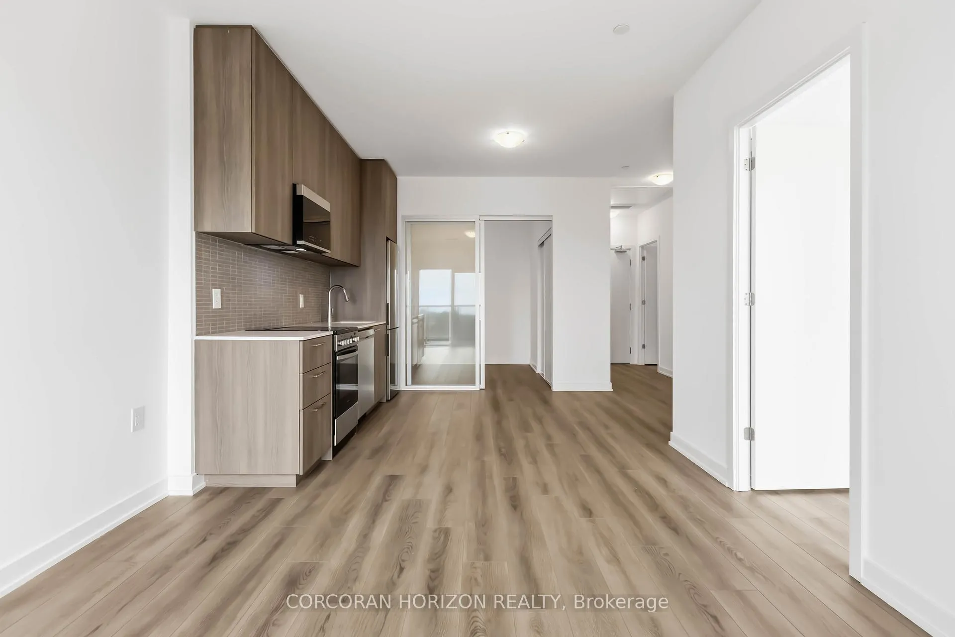 Photo 10 of Unit 805, 7439 Kingston Road, Scarborough, Rouge — HOMEH