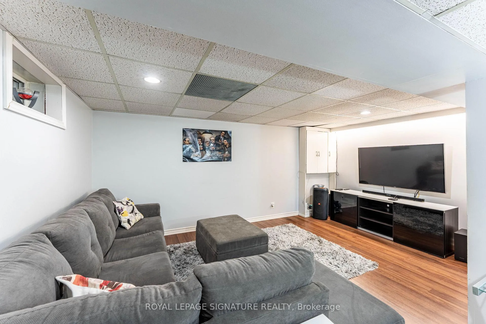 Photo 39 of 25 Hun Crescent, Etobicoke, West Humber-Clairville — HOMEH
