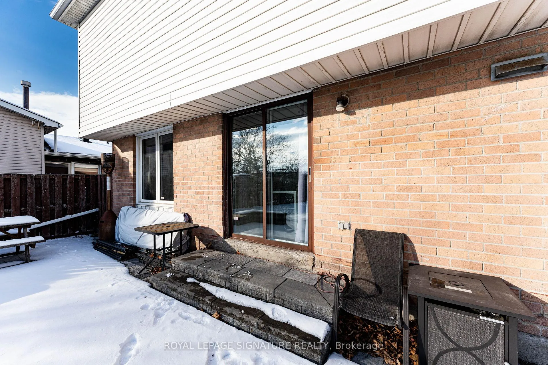 Photo 47 of 25 Hun Crescent, Etobicoke, West Humber-Clairville — HOMEH