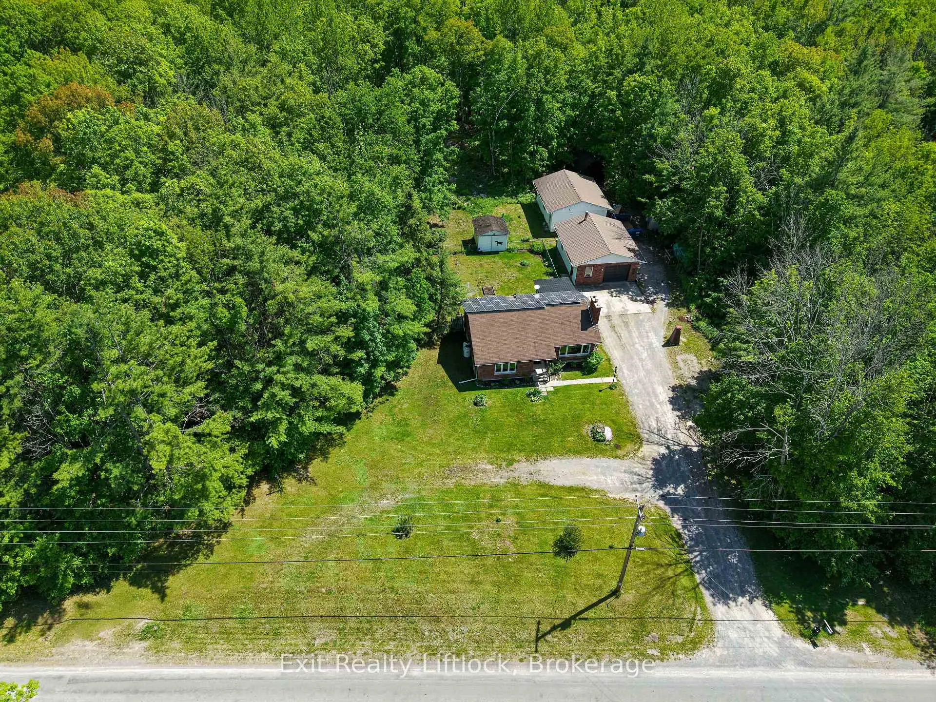 Photo 2 of 645 Birchview Road S, Douro-Dummer — HOMEH