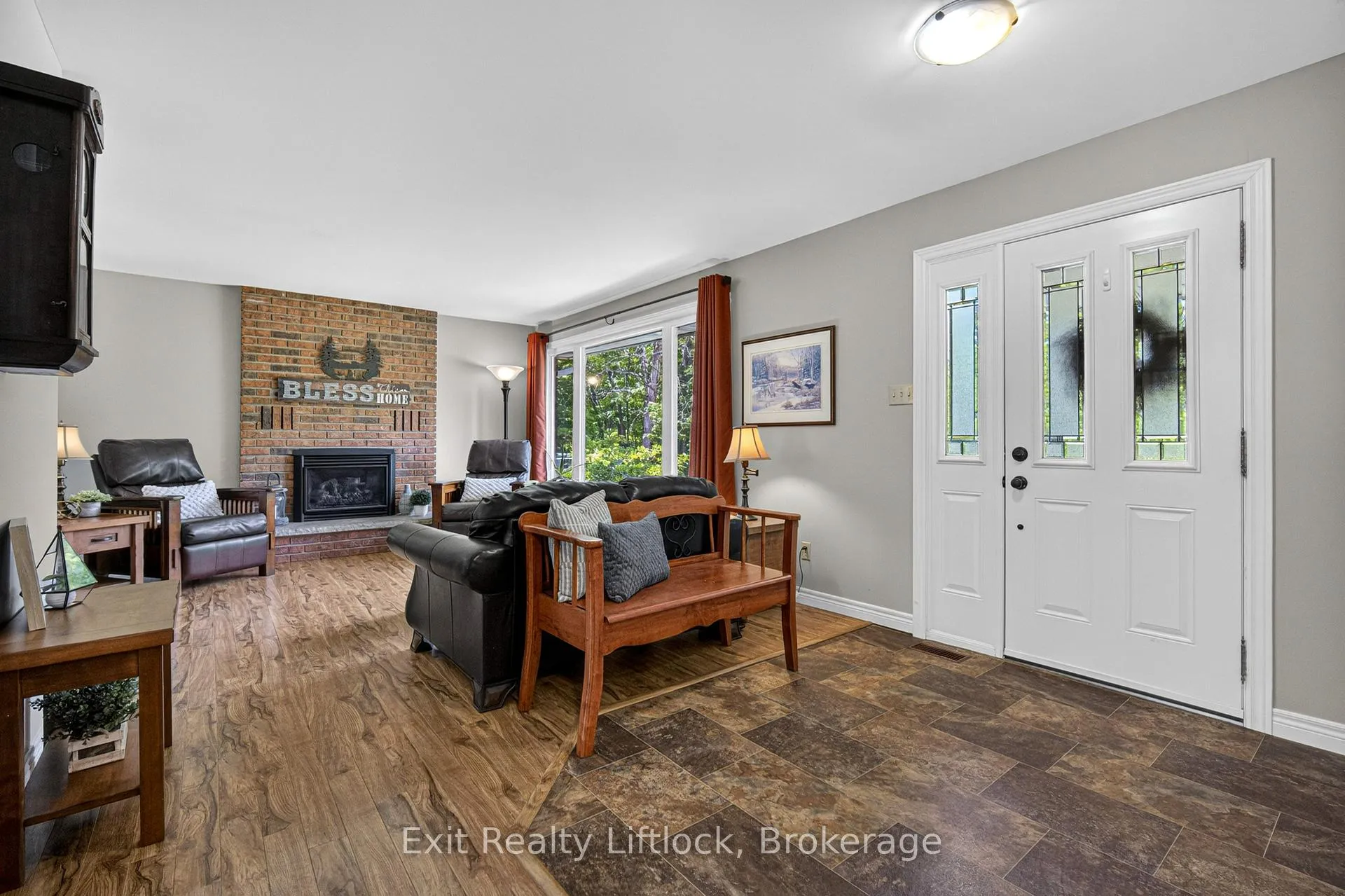 Photo 7 of 645 Birchview Road S, Douro-Dummer — HOMEH