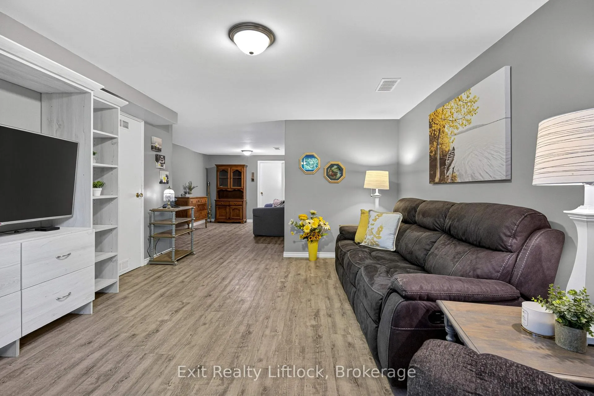 Photo 25 of 645 Birchview Road S, Douro-Dummer — HOMEH