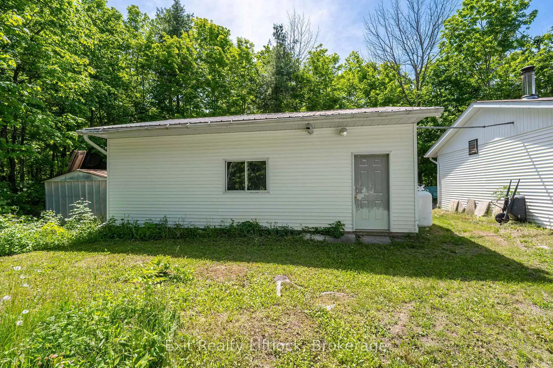 Photo 34 of 645 Birchview Road S, Douro-Dummer — HOMEH