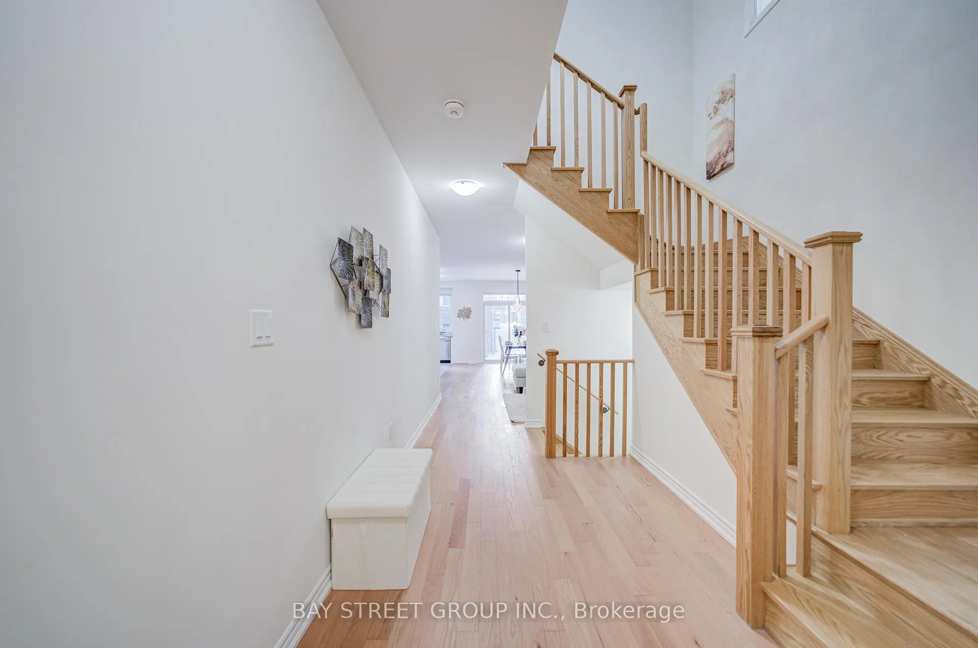 Photo 6 of 2916 Nakina Street, Pickering, Rural Pickering — HOMEH