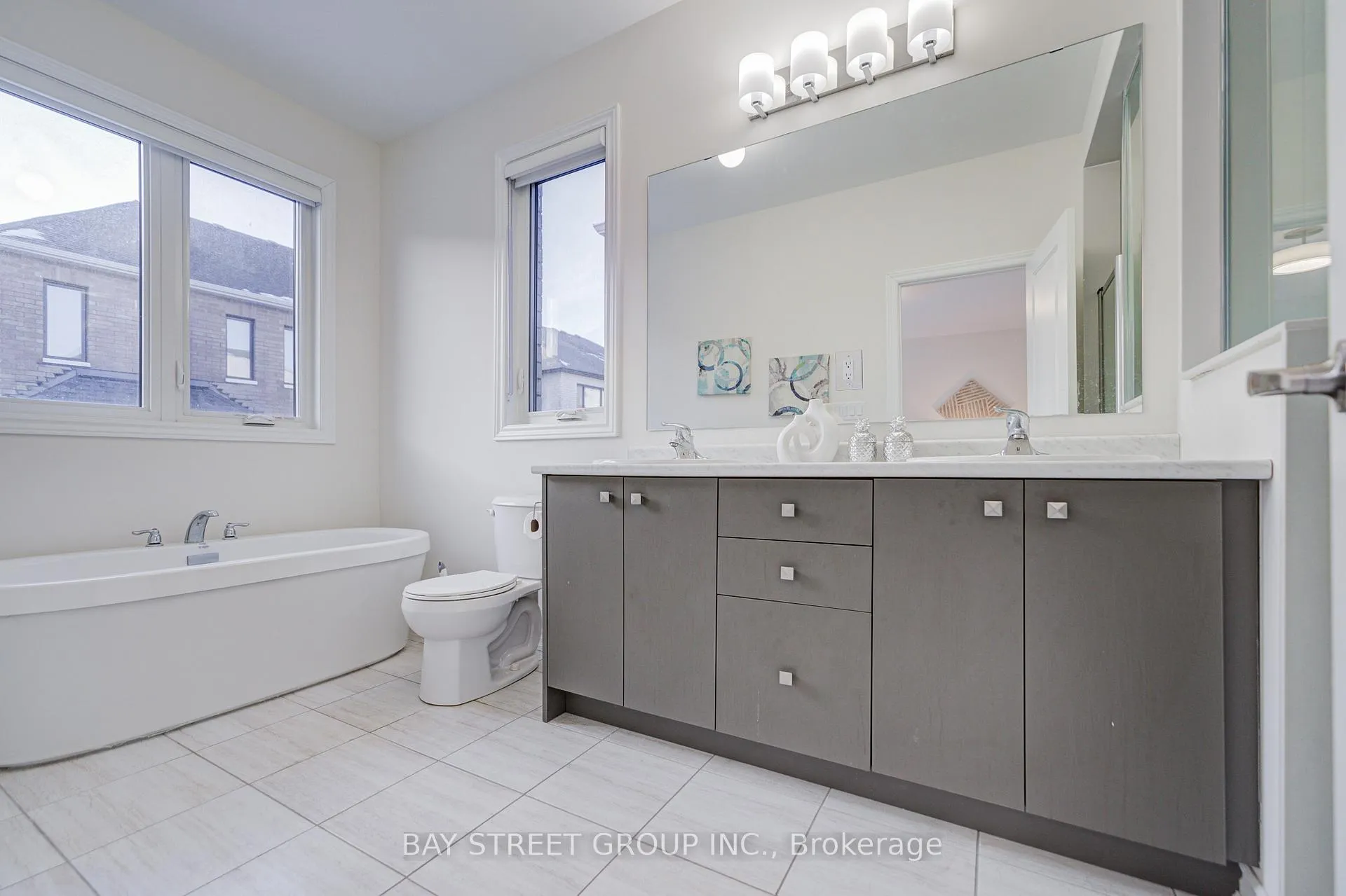 Photo 16 of 2916 Nakina Street, Pickering, Rural Pickering — HOMEH