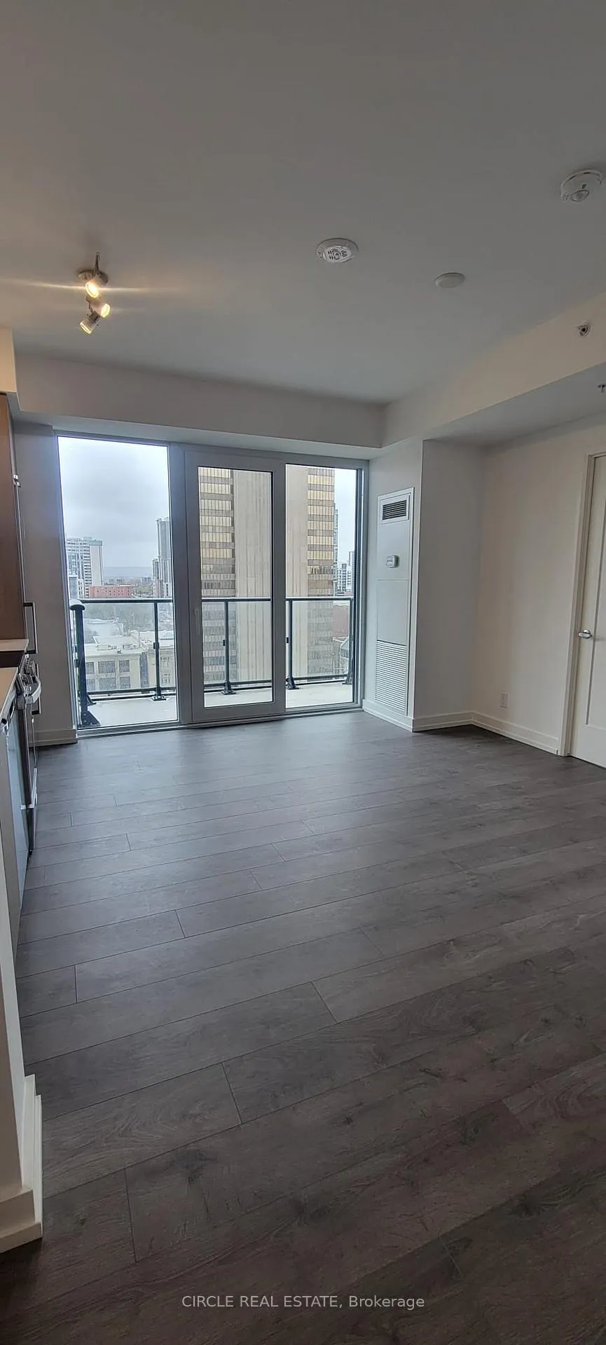 Photo 9 of Unit 1202, 75 James Street, Hamilton, Corktown — HOMEH