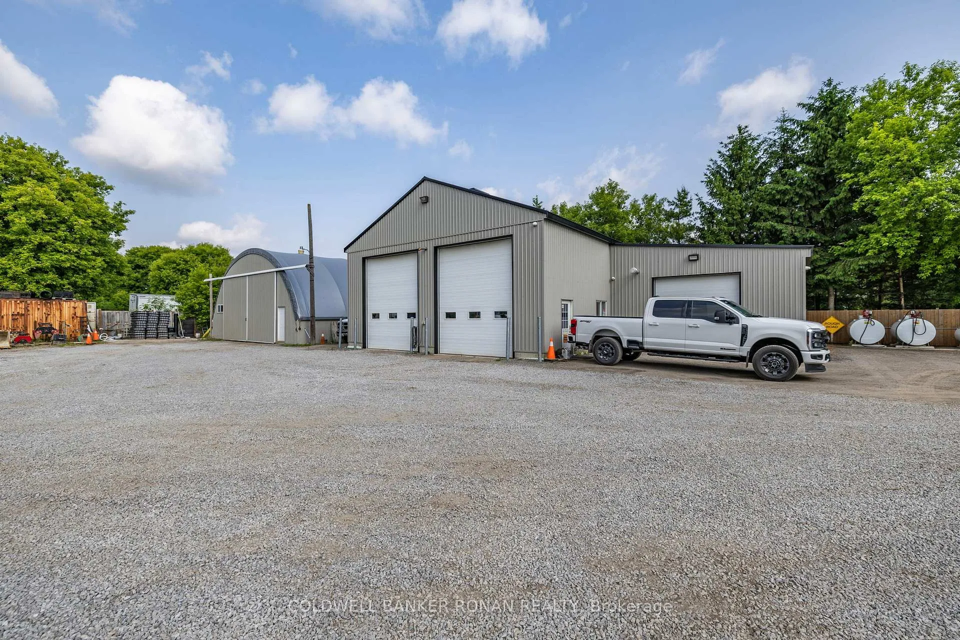 Photo 3 of 6643 3rd Line, New Tecumseth, Rural New Tecumseth — HOMEH