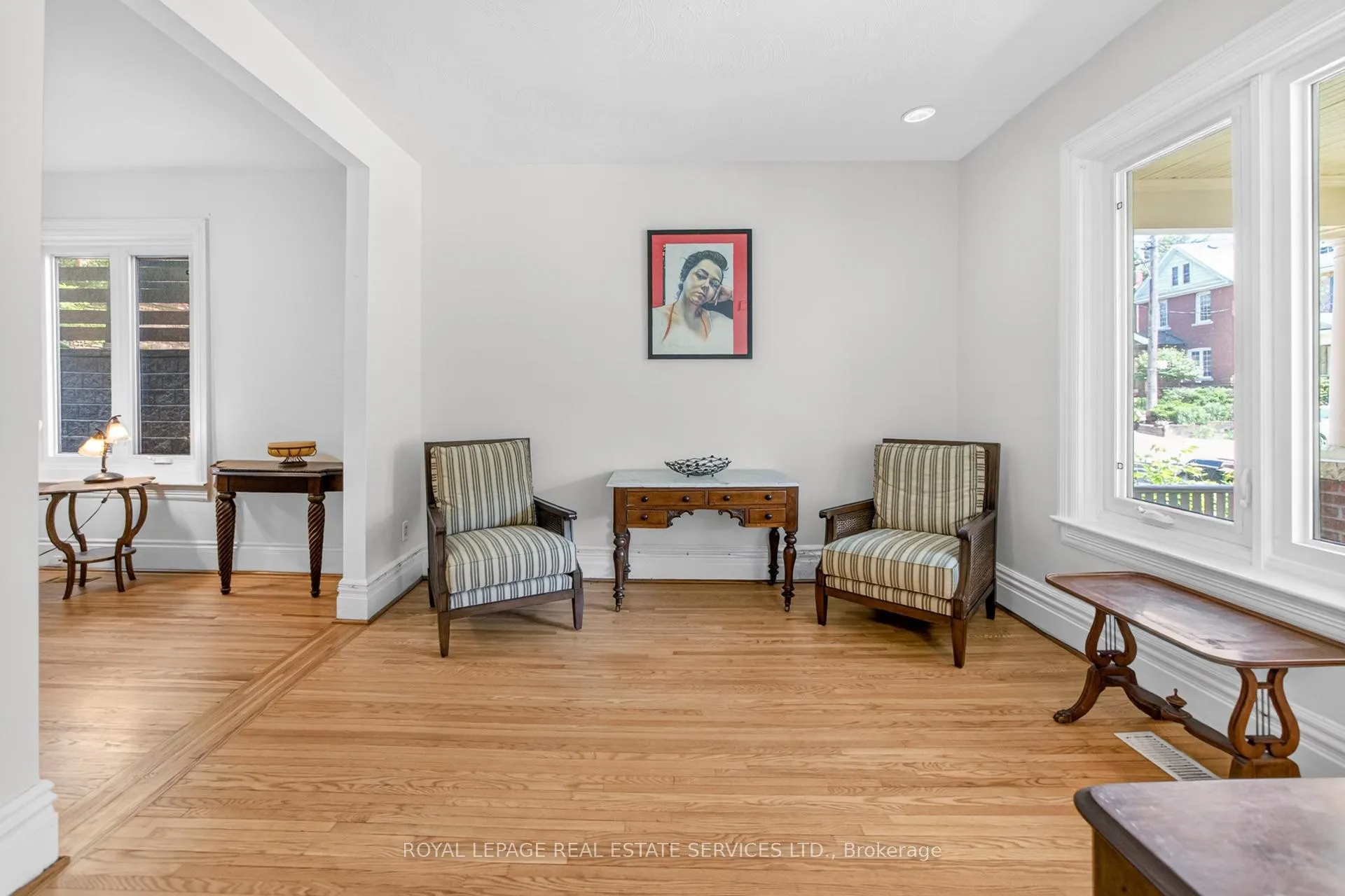 Photo 11 of 32 Hillsview Avenue, Toronto, High Park North — HOMEH