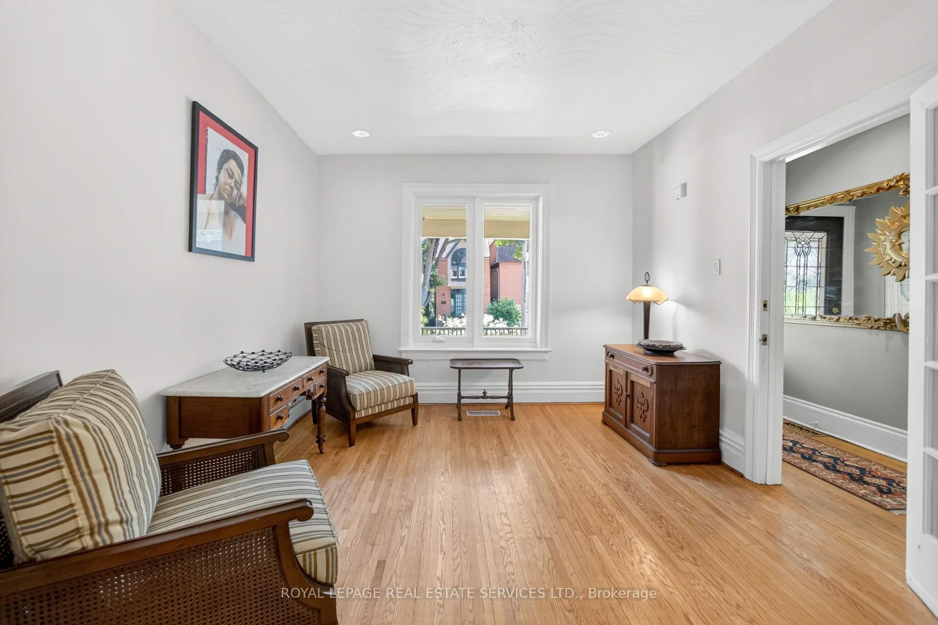 Photo 12 of 32 Hillsview Avenue, Toronto, High Park North — HOMEH
