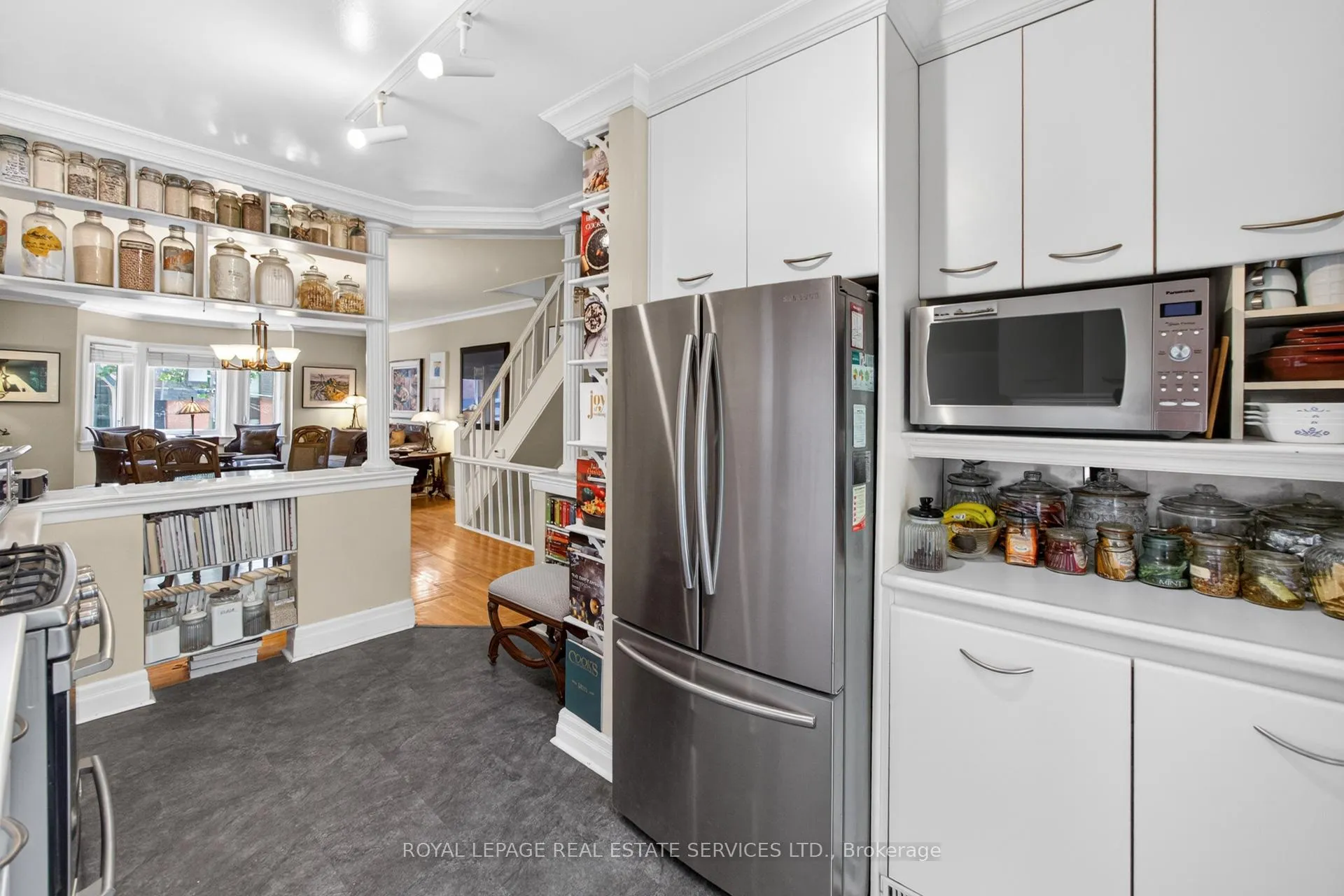 Photo 27 of 32 Hillsview Avenue, Toronto, High Park North — HOMEH