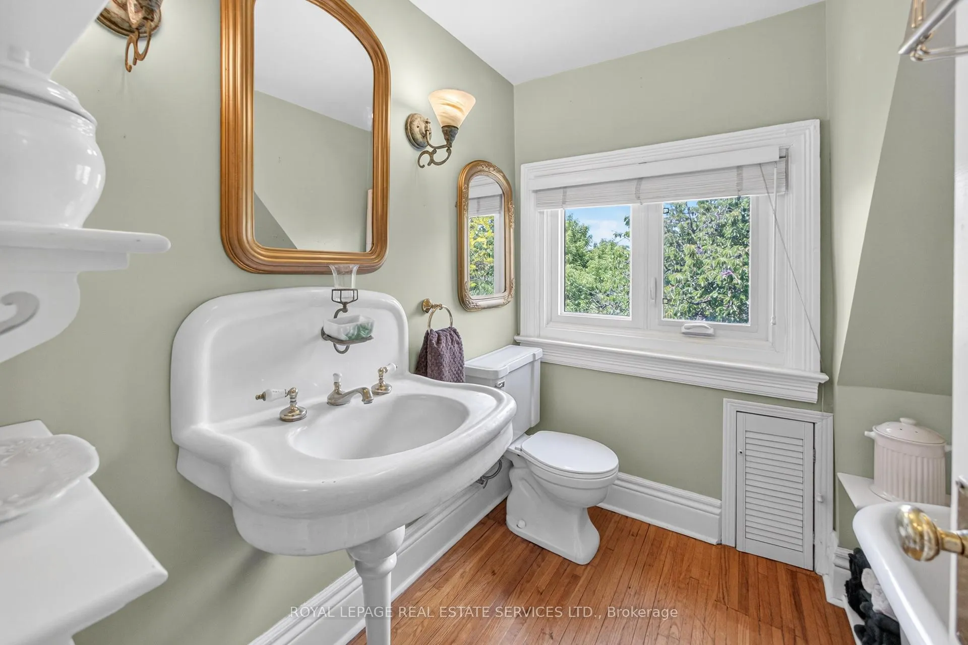 Photo 36 of 32 Hillsview Avenue, Toronto, High Park North — HOMEH