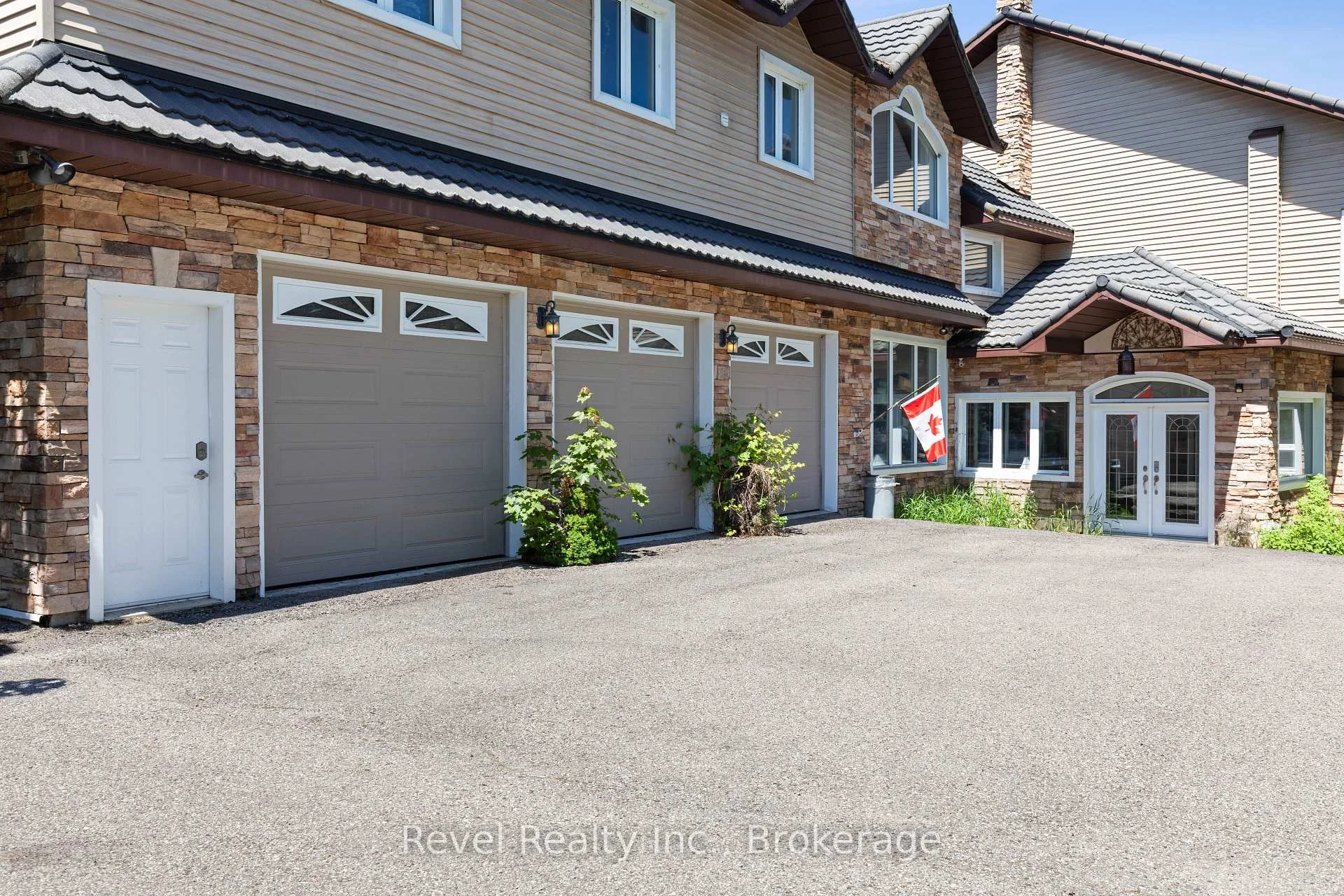 Photo 34 of 75 Meachin Drive, Kawartha Lakes, Verulam — HOMEH