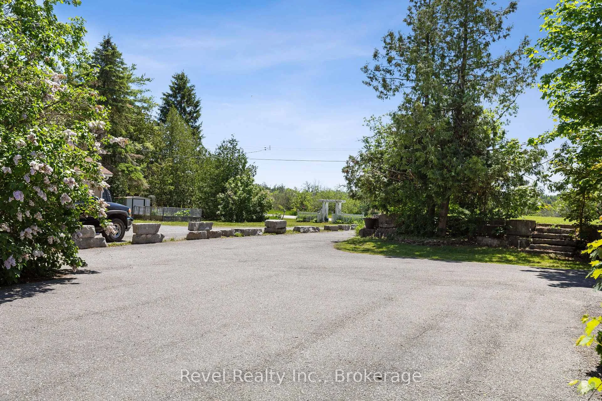 Photo 45 of 75 Meachin Drive, Kawartha Lakes, Verulam — HOMEH