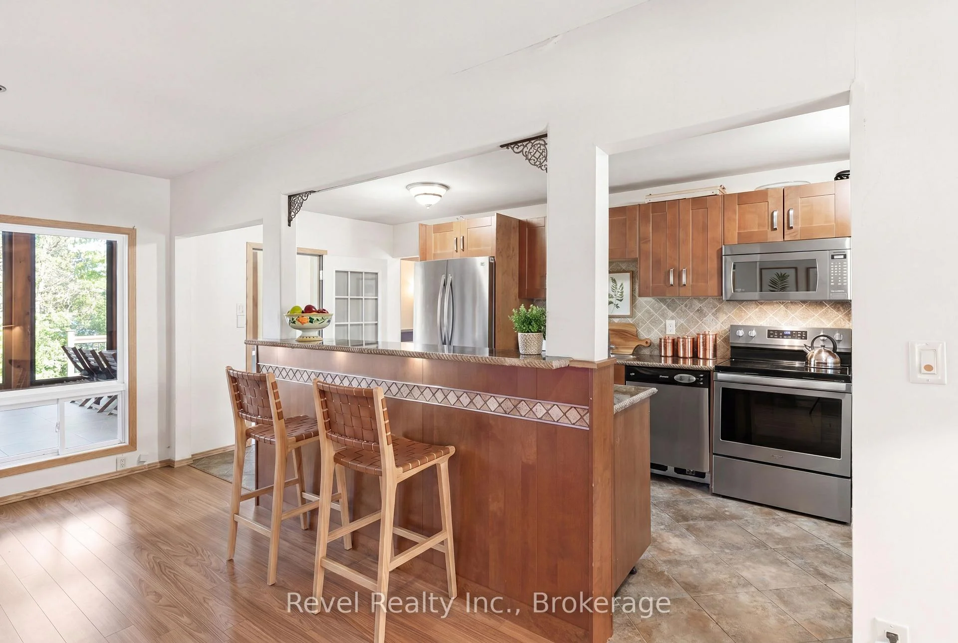 Photo 64 of 75 Meachin Drive, Kawartha Lakes, Verulam — HOMEH