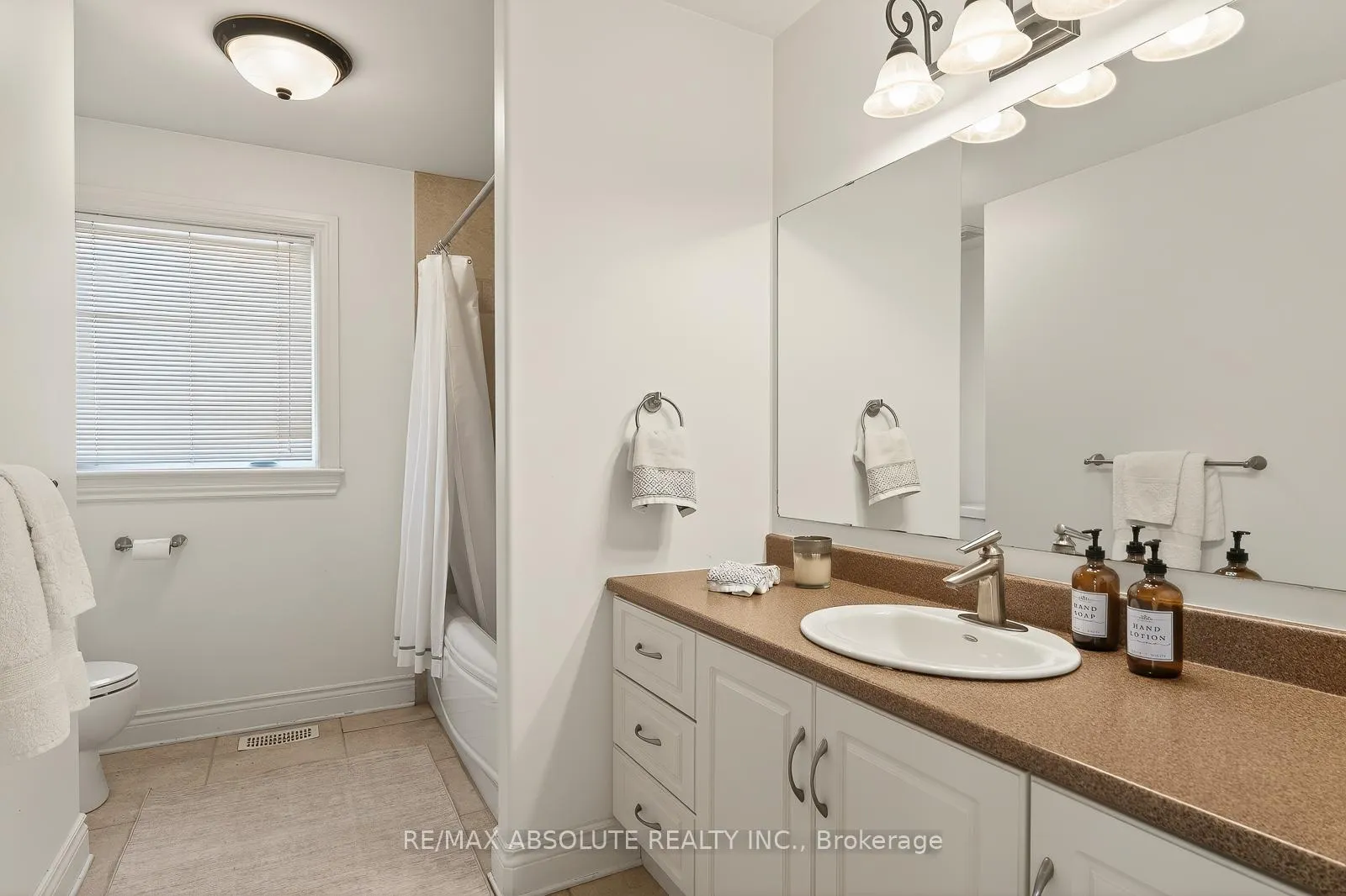 Photo 42 of 414 Landswood Way, Ottawa, Stittsville (South) — HOMEH