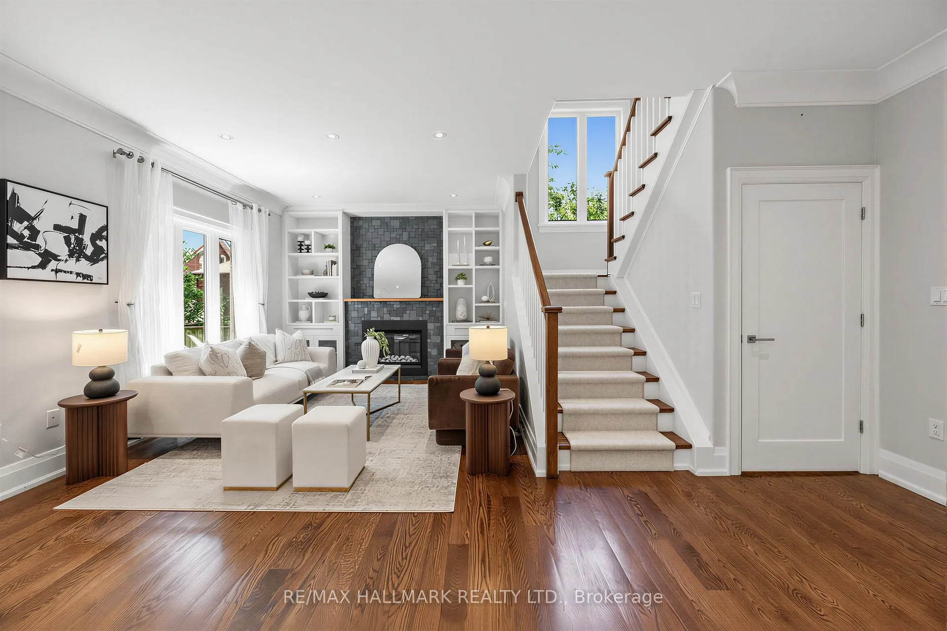 Photo 14 of 1 Dustan Crescent, Toronto, East York — HOMEH