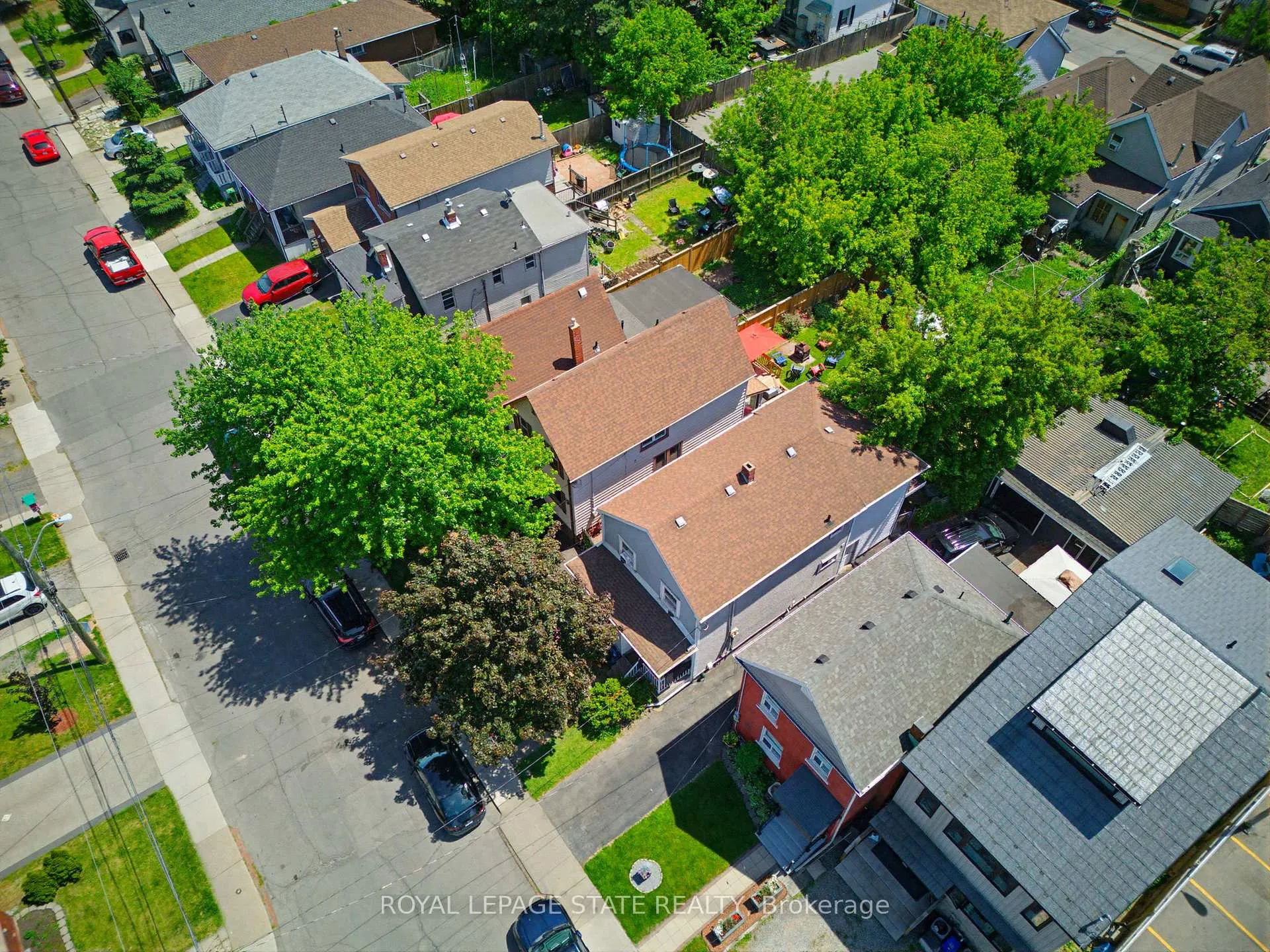Photo 31 of 124 Campbell Avenue, Hamilton, Crown Point — HOMEH