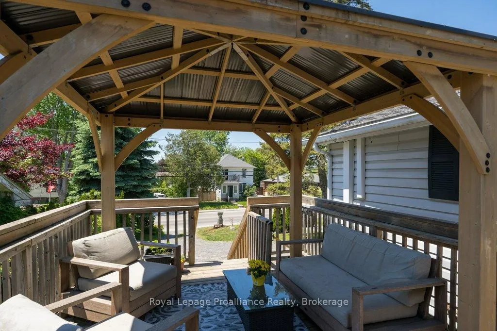 Photo 5 of 327 Sidney Street, Quinte West, Trenton Ward — HOMEH