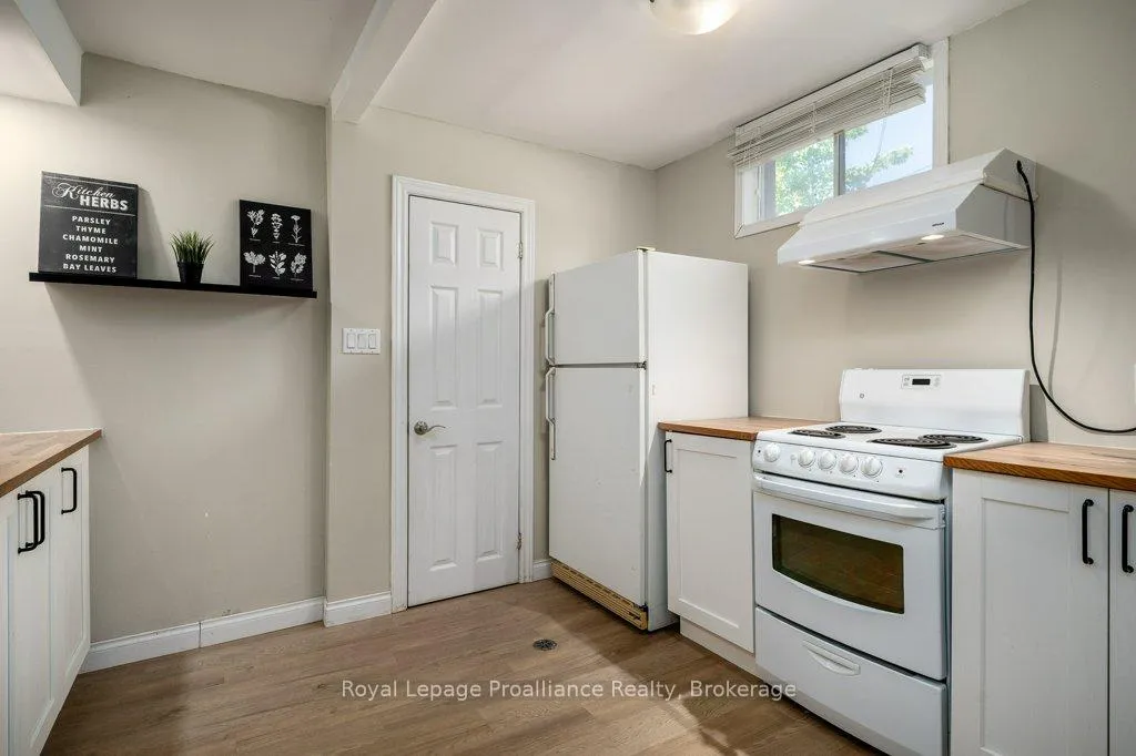 Photo 38 of 327 Sidney Street, Quinte West, Trenton Ward — HOMEH