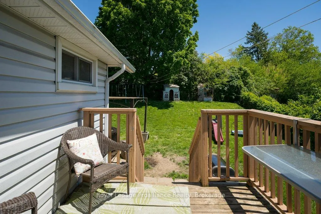 Photo 44 of 327 Sidney Street, Quinte West, Trenton Ward — HOMEH