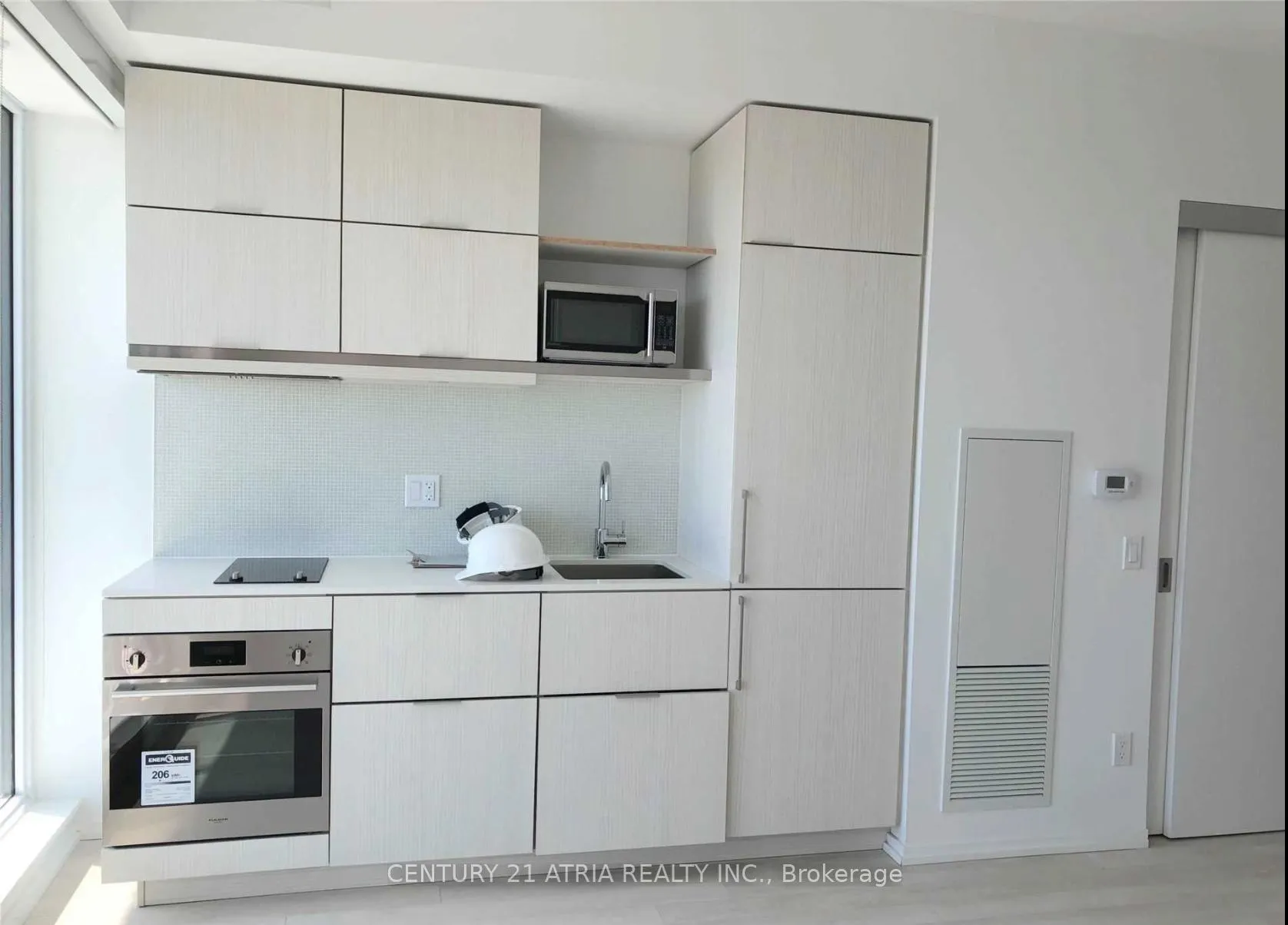 Photo 2 of Unit 4708, 197 Yonge Street, Toronto, Church-Yonge Corridor — HOMEH