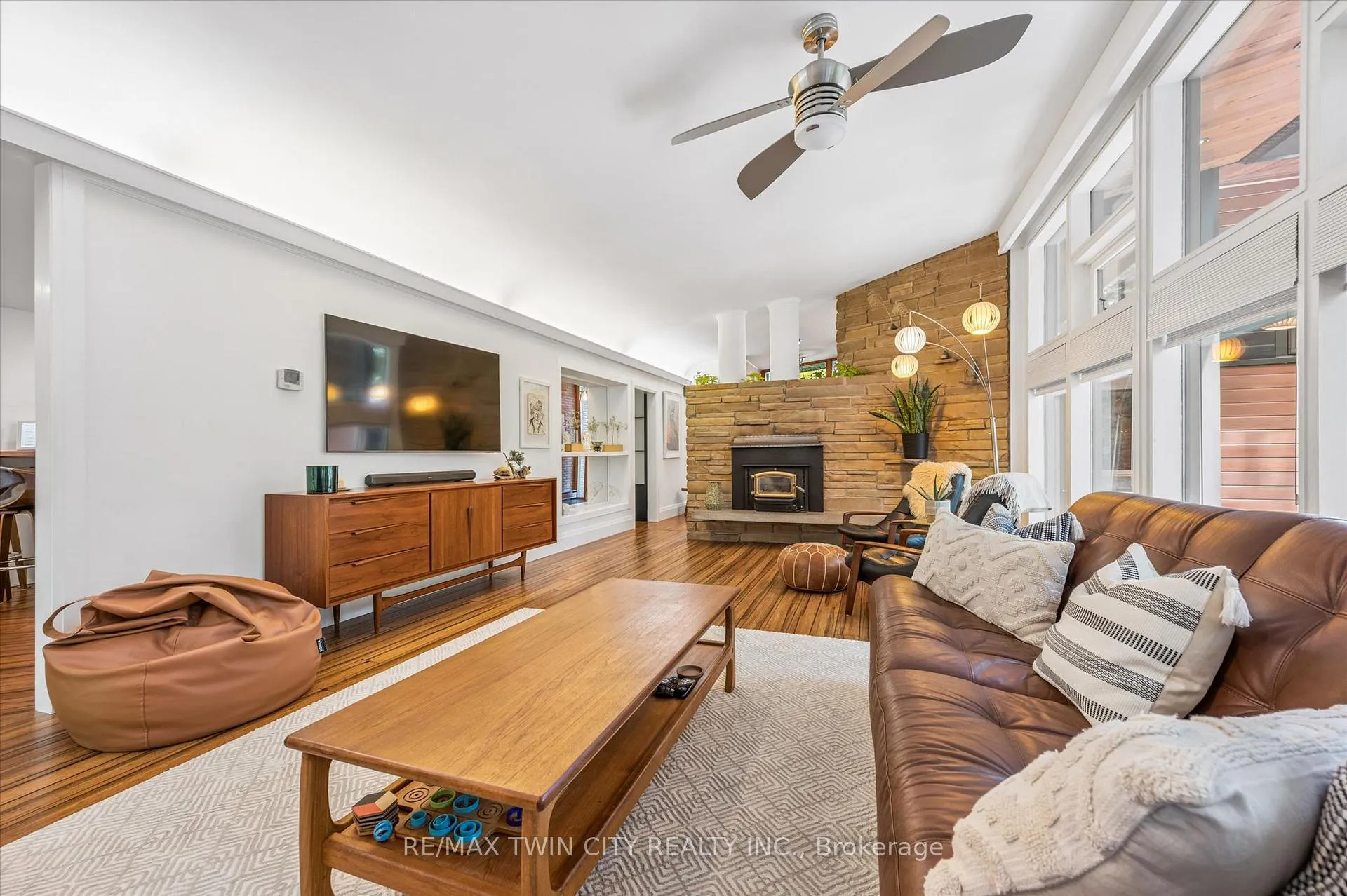 Photo 11 of 16 Parkwood Drive, Cambridge, Blair Road — HOMEH